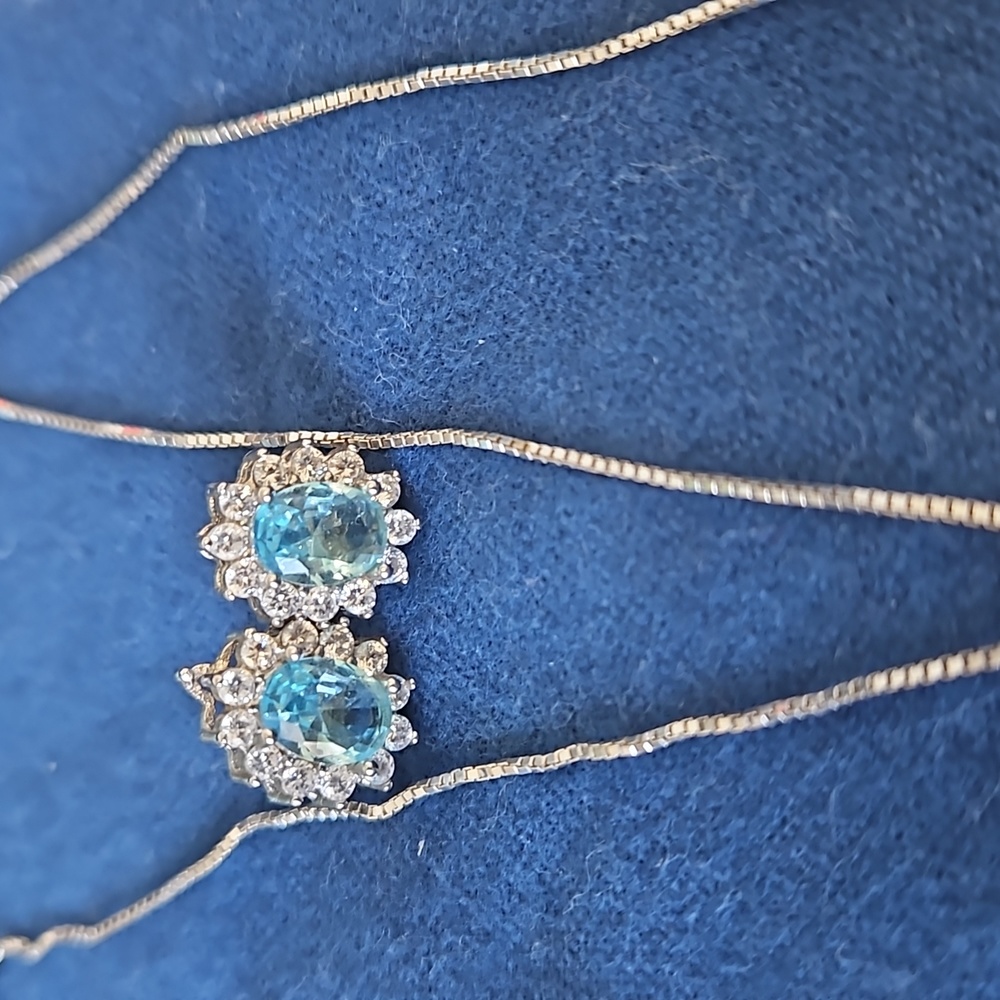 EUC Swarovski Crystal and Sterling Silver Earrings and Necklace Set - Picture 3 of 10